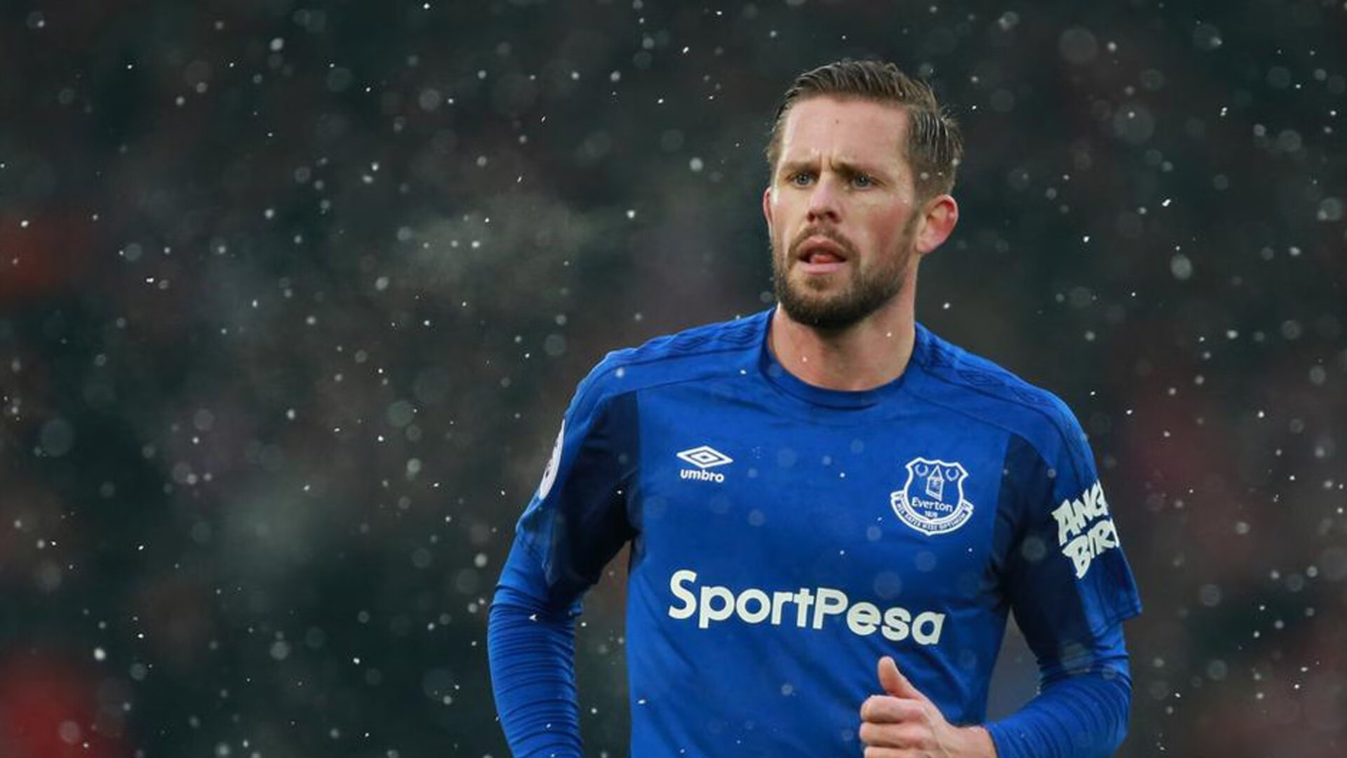 西甲：皇马2-2战平塞维利亚，莫拉塔和登贝莱各下一城，皇马2-1塞维利亚